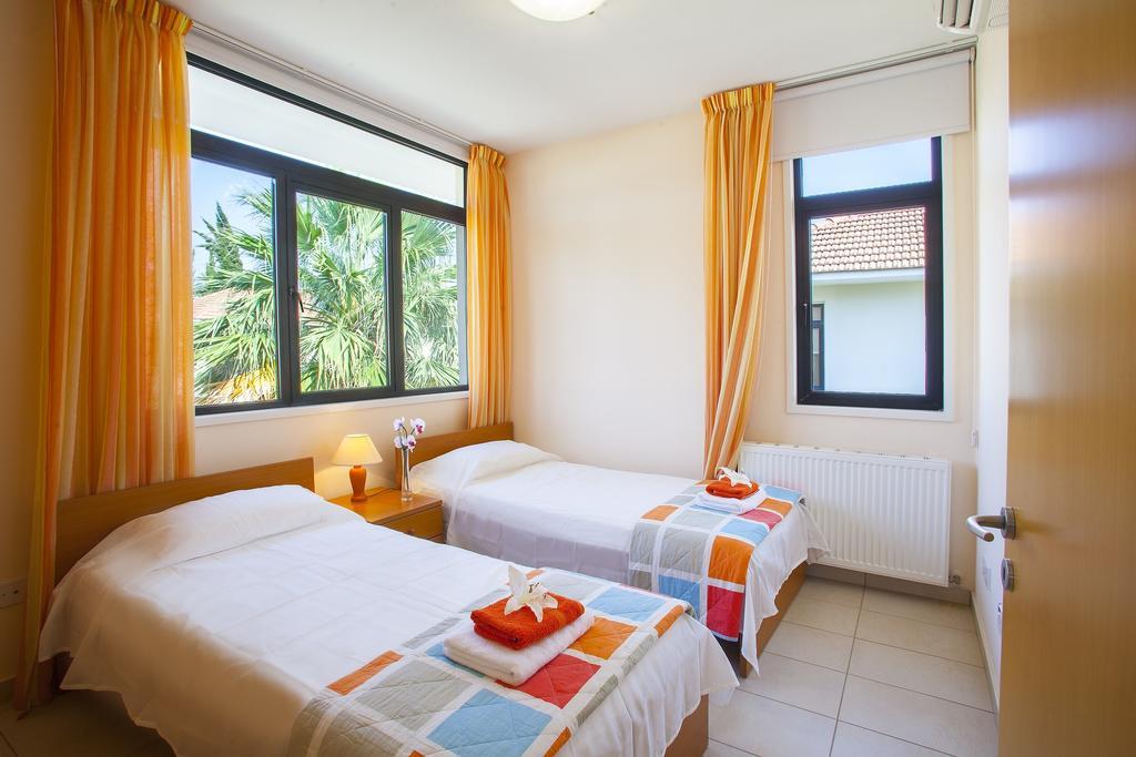 Villa Enalos 37 Voroklini Bagian luar foto