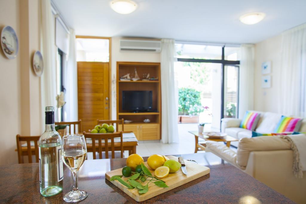 Villa Enalos 37 Voroklini Bagian luar foto