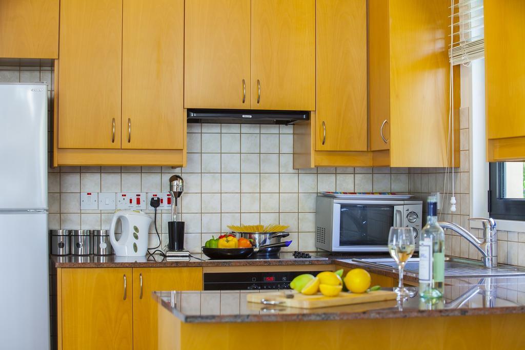 Villa Enalos 37 Voroklini Bagian luar foto